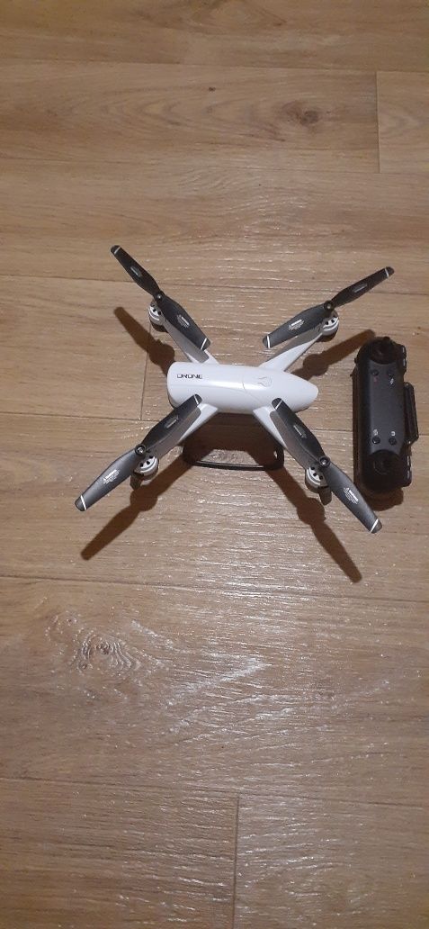 Дрон Qazdronn MODEL X White