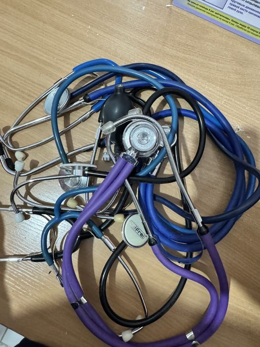 Фонендоскопы продаются