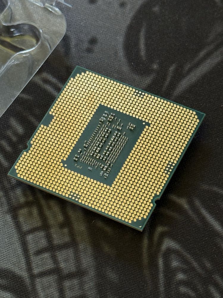 Procesor Intel i3-10100F