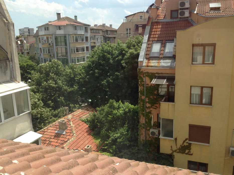 Дава се под наем Ателие в Варна, Спортна зала - 35 кв.м за 250 € - Снимка #8