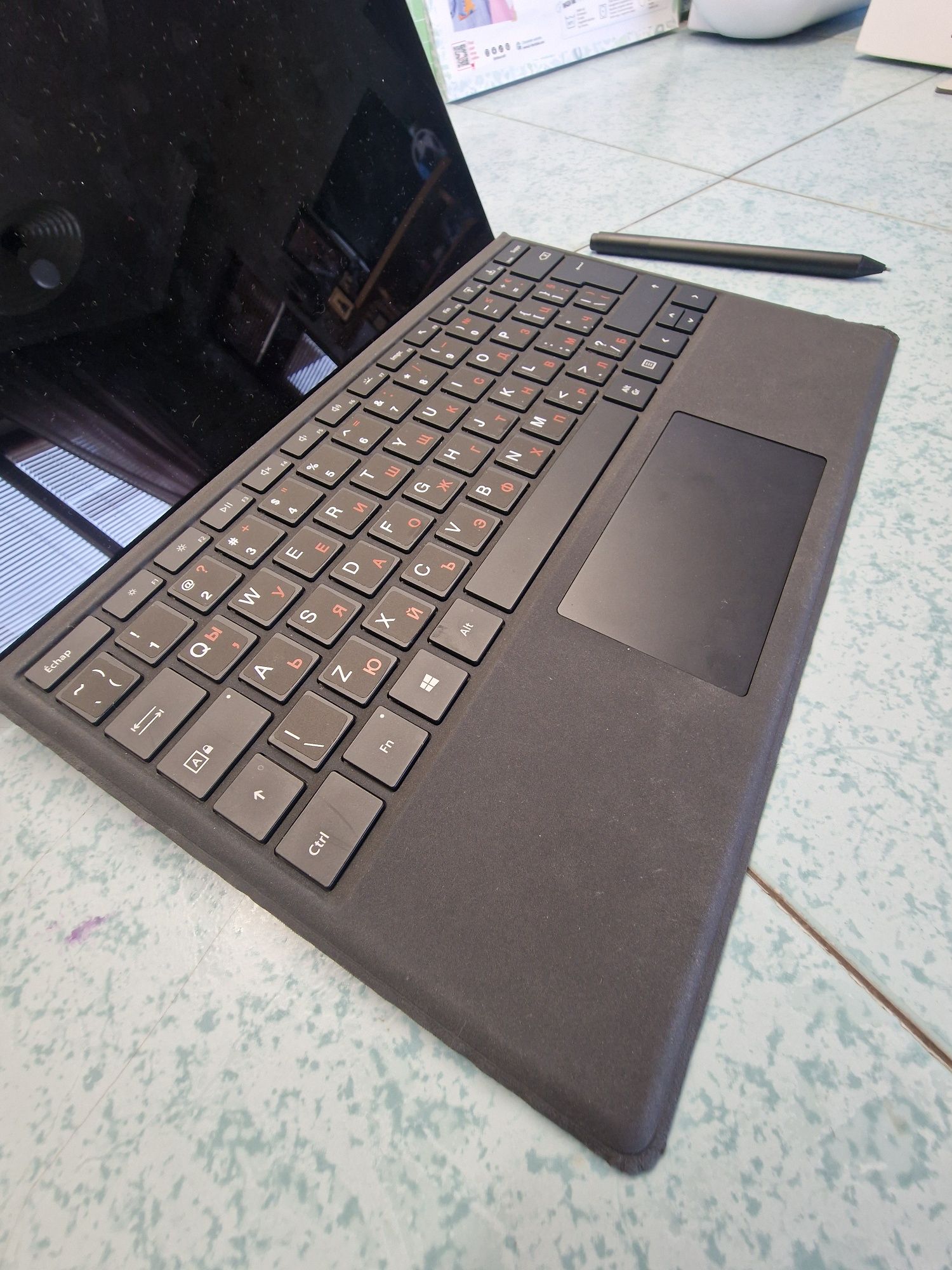 Microsoft Surface Pro 5