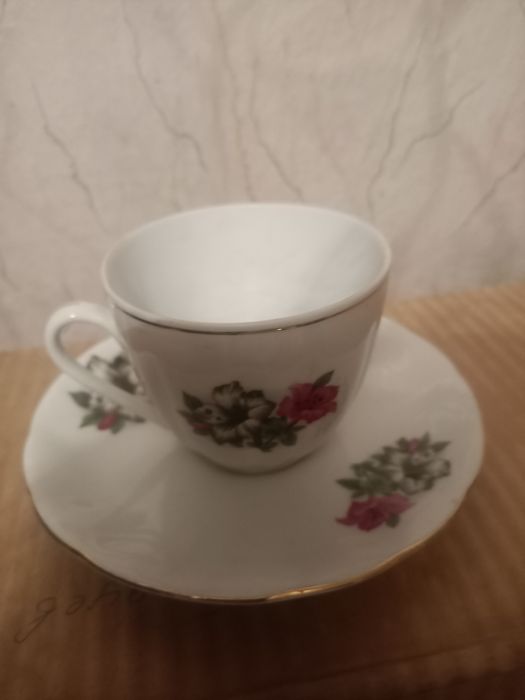 Продам чайный сервиз.