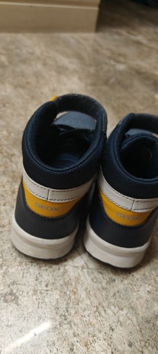 Високи детски сникърси GEOX