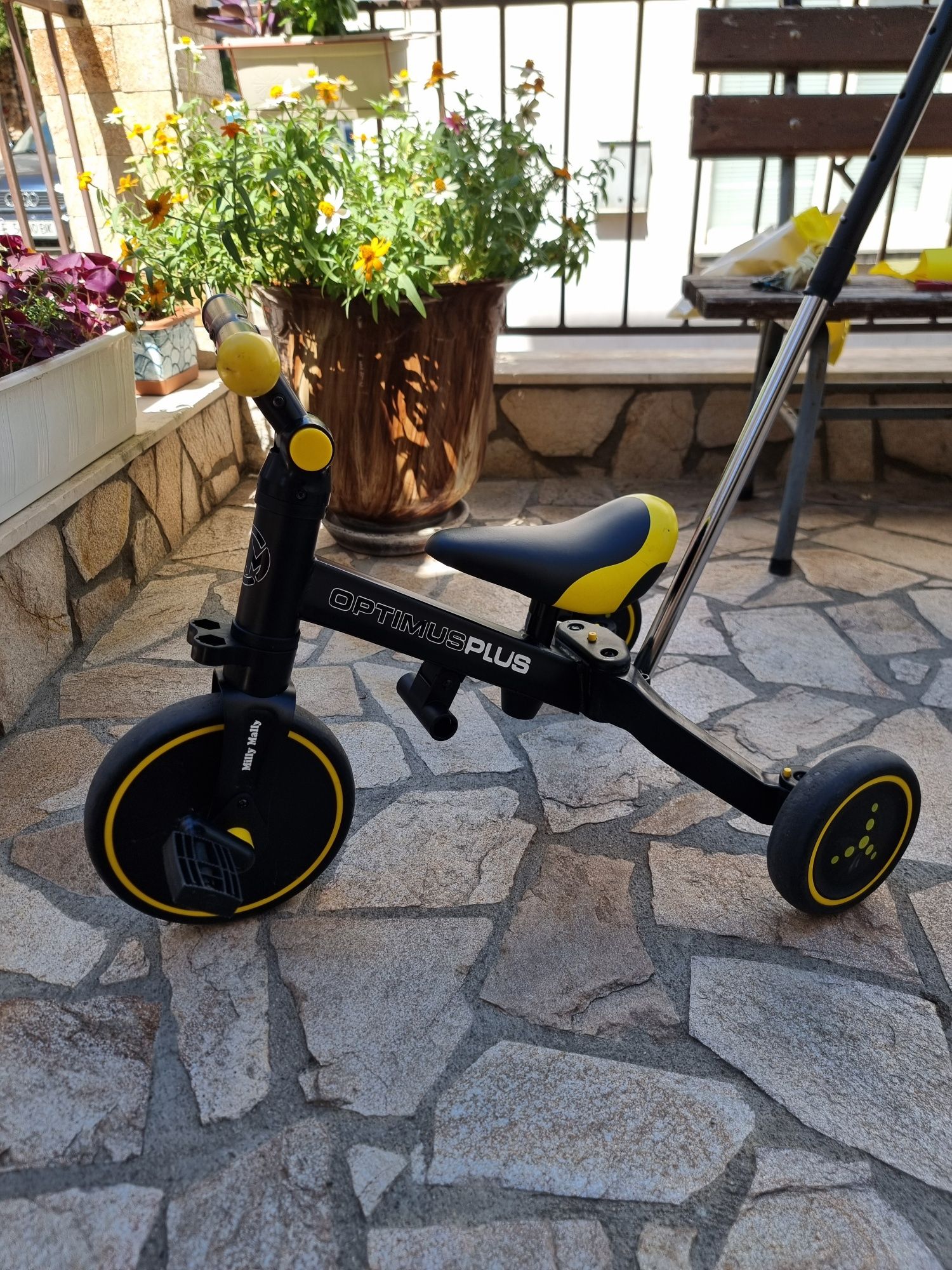Детска триколка Milly Mally Optimus Plus 4в1
