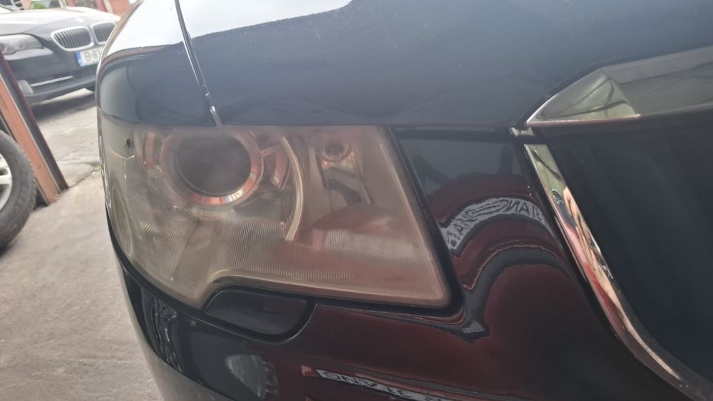 Set Faruri Skoda Superb 2