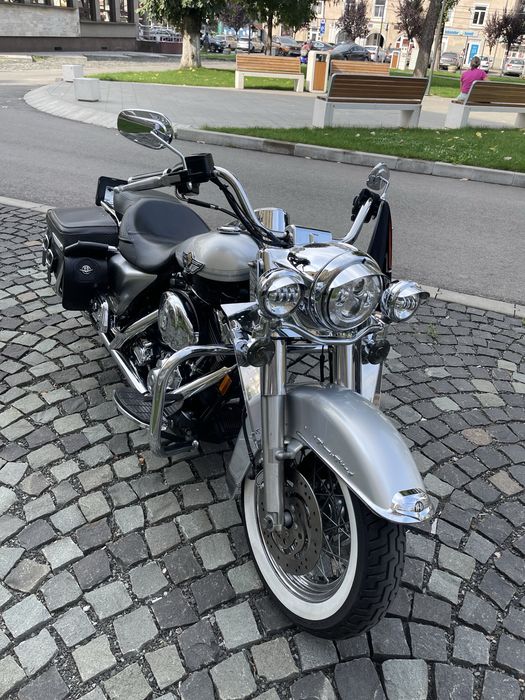 Harley Davidson Road King Clasic “100 anniversary “