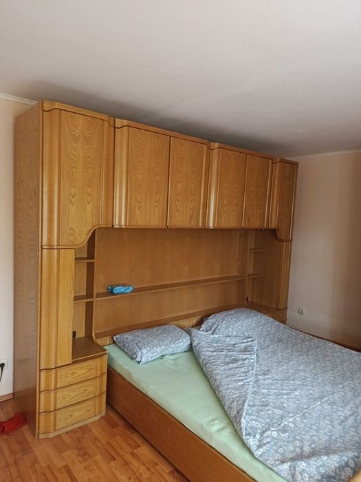 Vand mobila dormitor. Detalii privat.