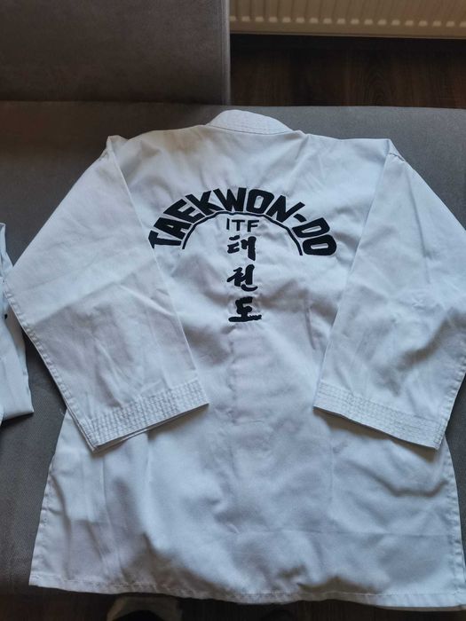 Vand echipament Taekwon-do