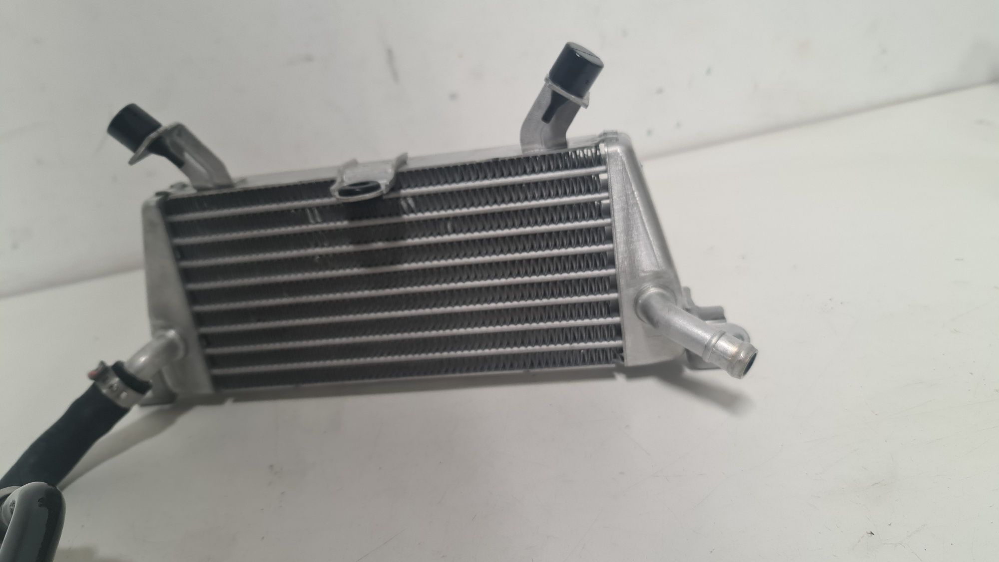 Radiator  ulei  BMW  original  S1000RR 2018-2021 comenzi jante piese K