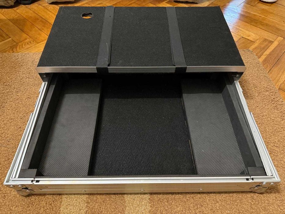 Consola Dj Pioneer DDJ SR , Allen&Heath Xone K2