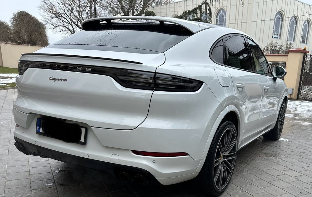 Porsche Cayenne coupe