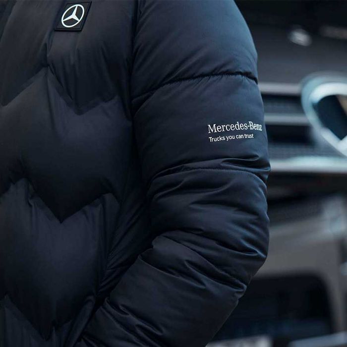 Geaca de iarna originala Mercedes Benz