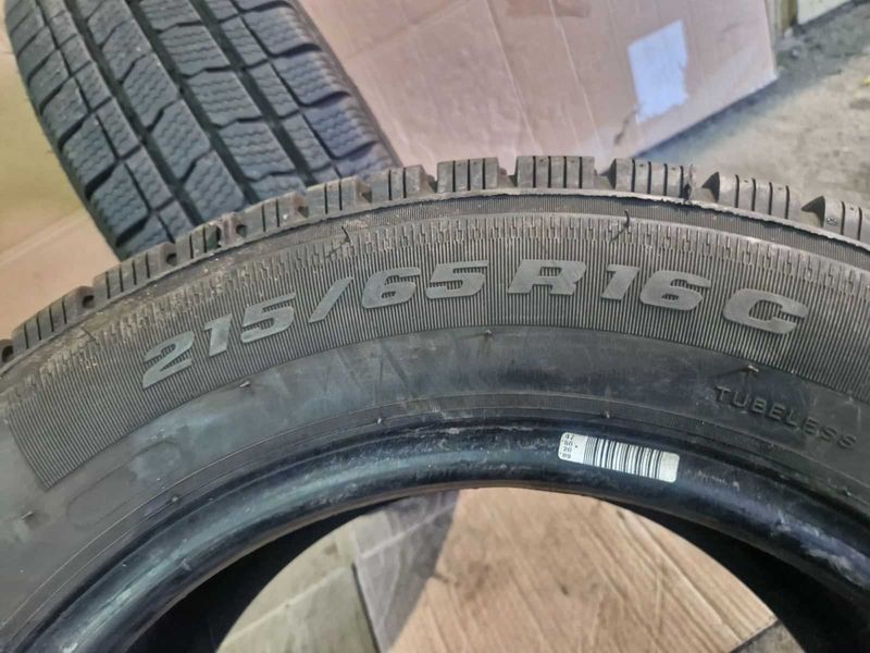 2 Goodrich R16С 215/65/ 
летни бусови гуми DOT3619