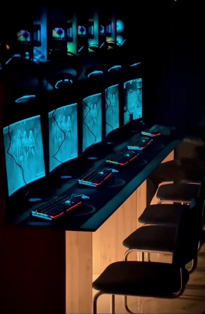 Game club uchun kompyuterla