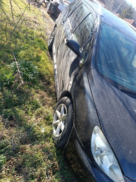 Peugeot 307 2.0HDI дизел на Части