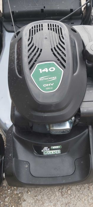 Косачка бензинова самоходна Хонда-Брикс