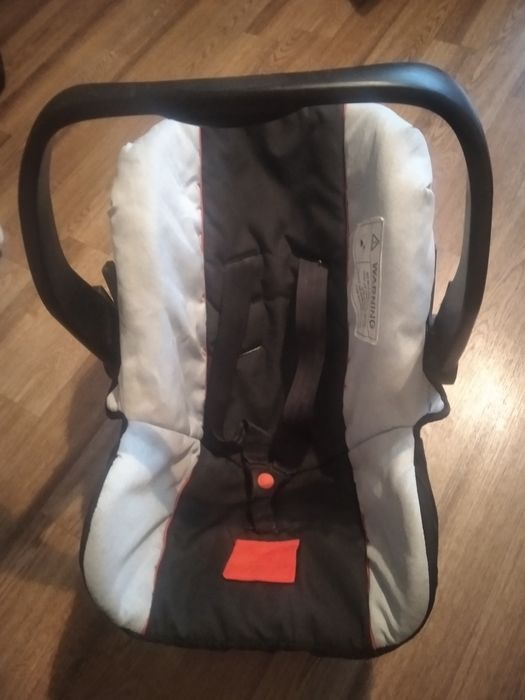 Авто кресло детское