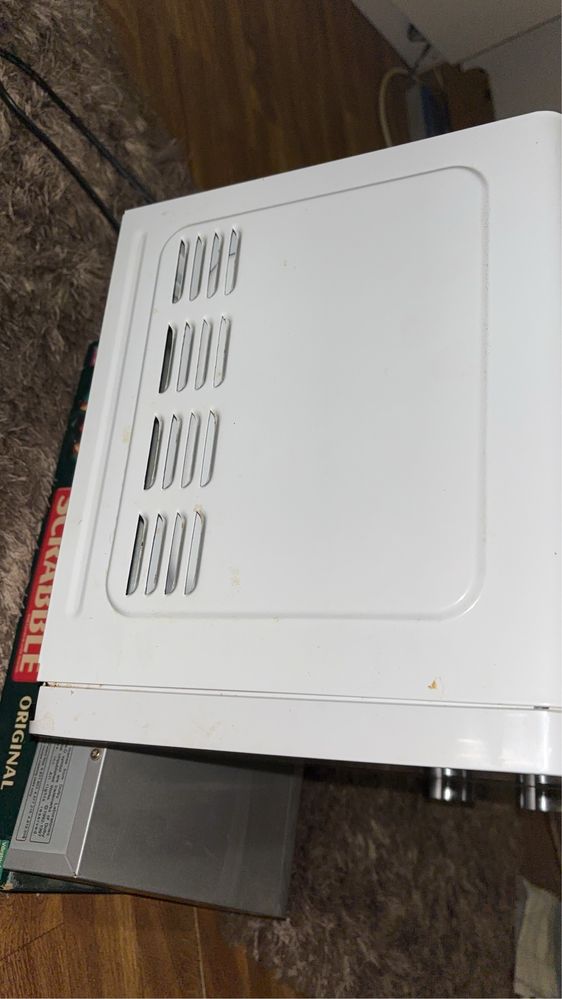 Cuptor cu microunde gorenje