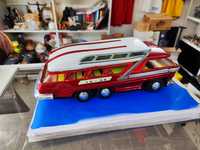 Ламаринена играчка автобус