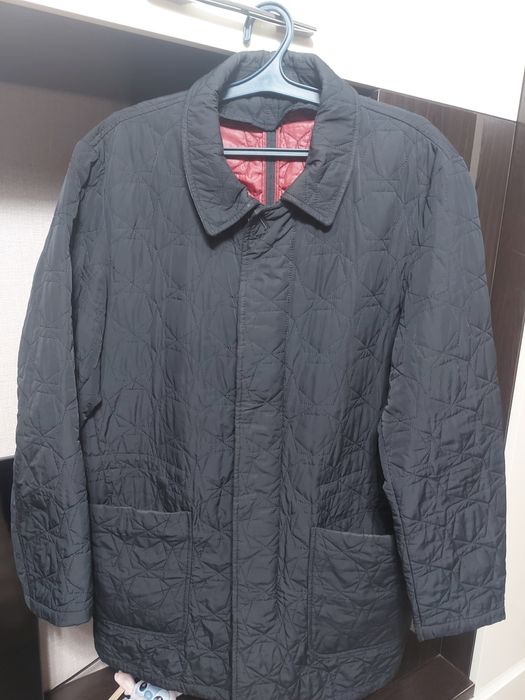 Продам срочно мужскую куртку