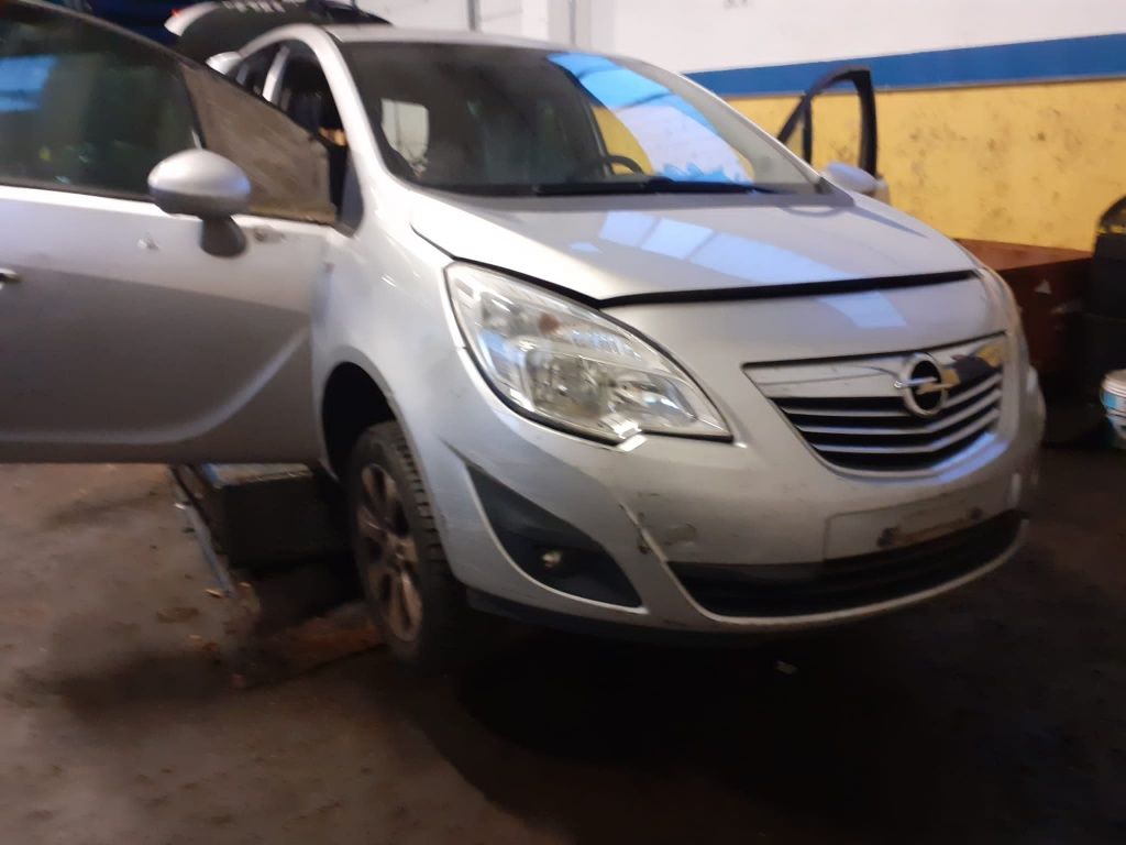 Piese Opel meriva 2012