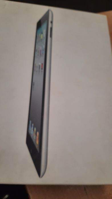 Tablete  lenovo și iPad