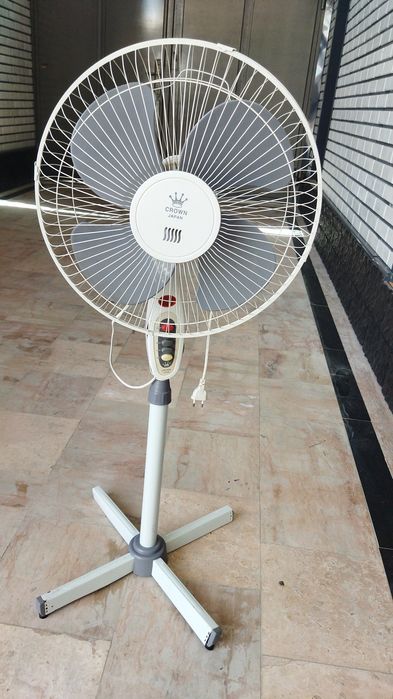 Вентилятор сотилади. Эронда ишлаб чикарилган холати яхши