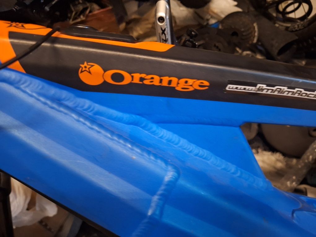 Orange  Surge RS