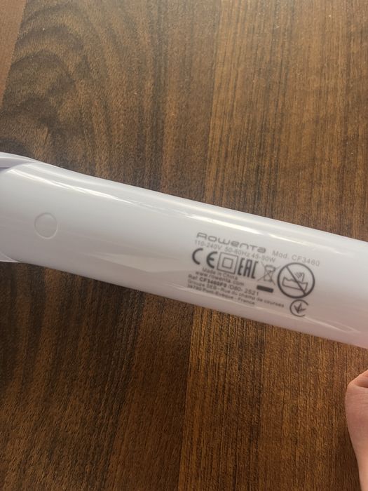 Ondulator Rowenta Precious Curls cu clapeta