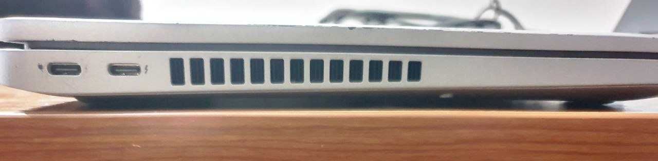 DELL/ i7-1185G7 3.00GHz/ M.2 250gb/ 16 gb ddr4
