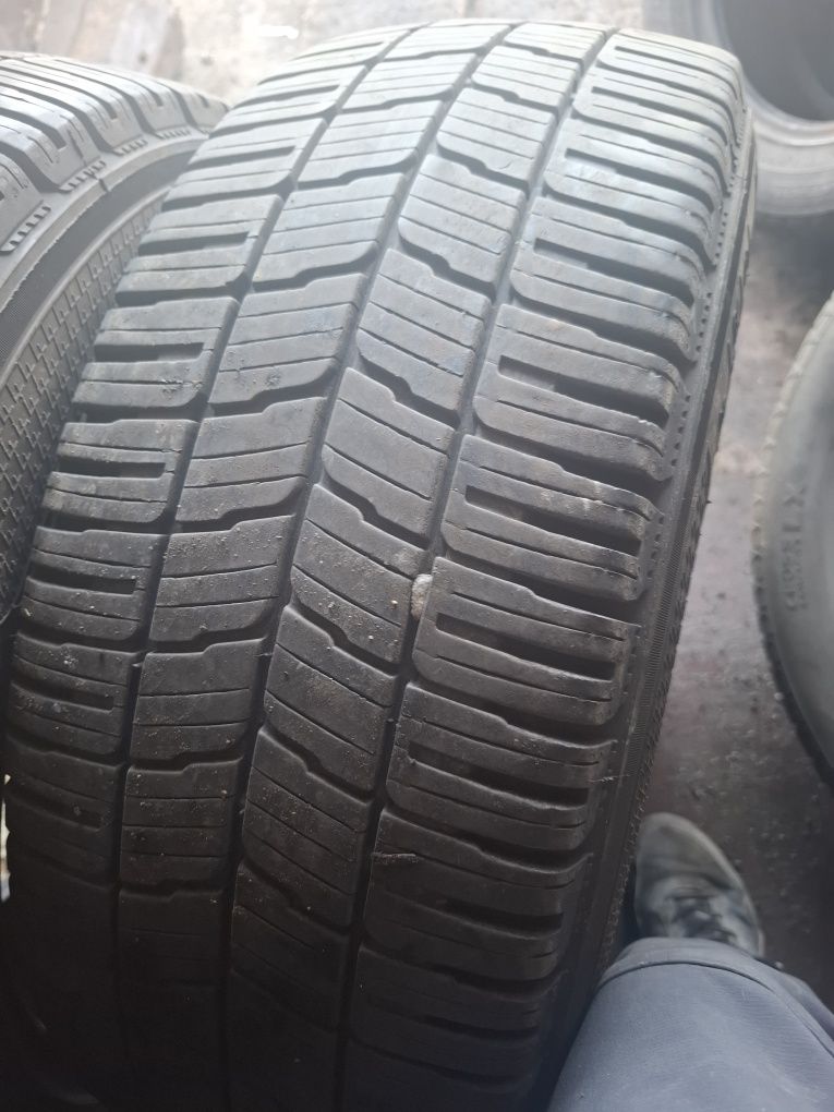 Vand 2 anvelope 215 65 16 C klebar ca noi M+S dot 2023