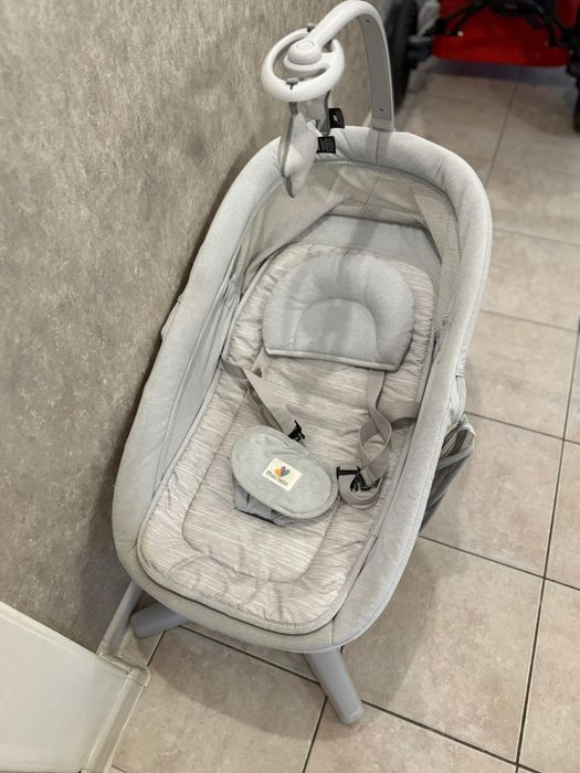 Качеля кресло детское toyla 601 с электромотлрчиком и муэыкой