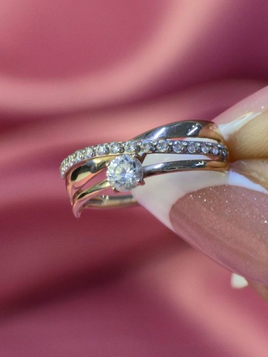 Золото 585, кольцо-1.40