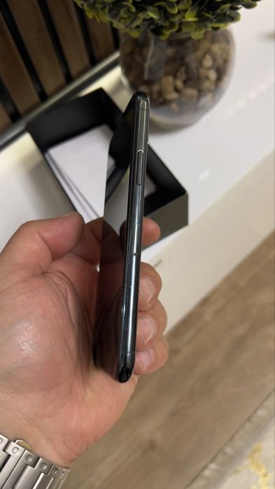 Iphone 11 pro midnight green