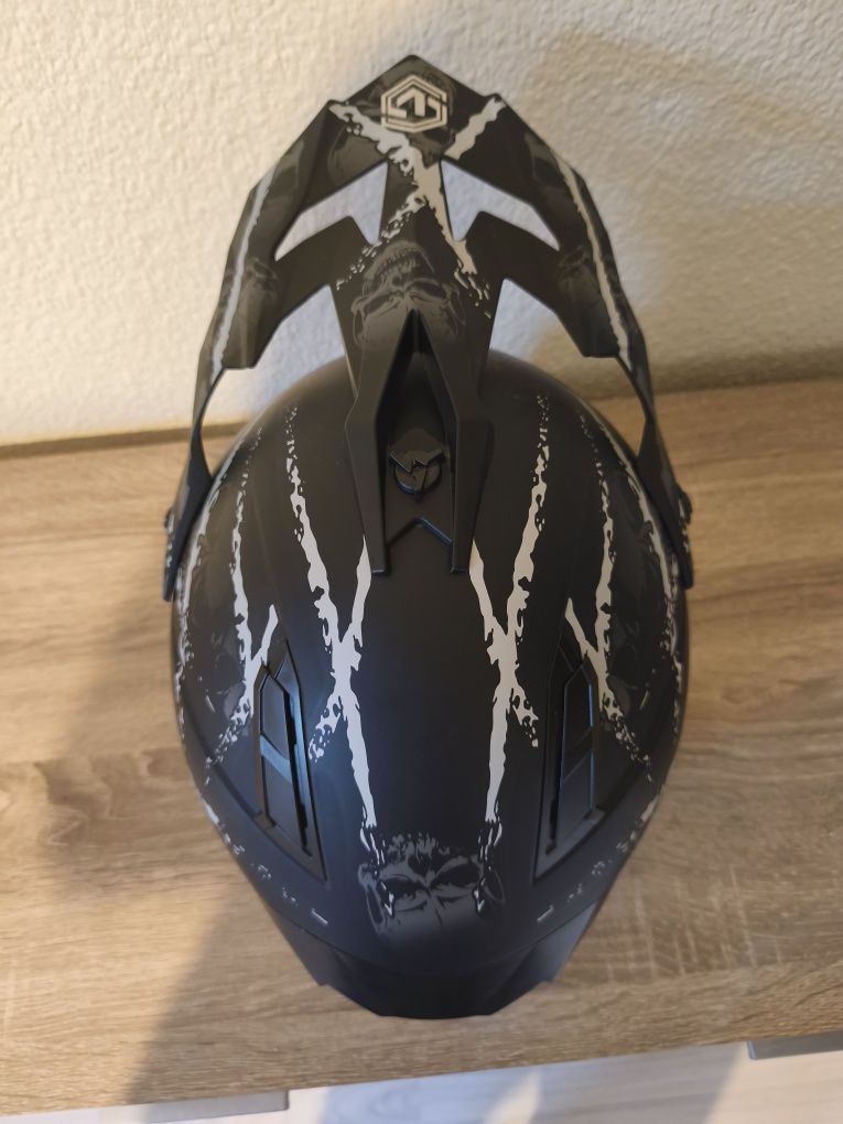 Offroad каска Axxis