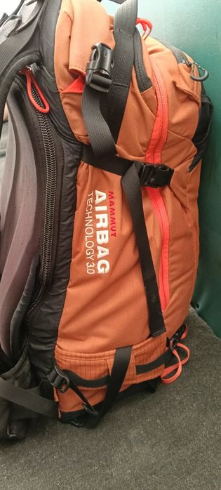 Лавинна Раница dakine.          .