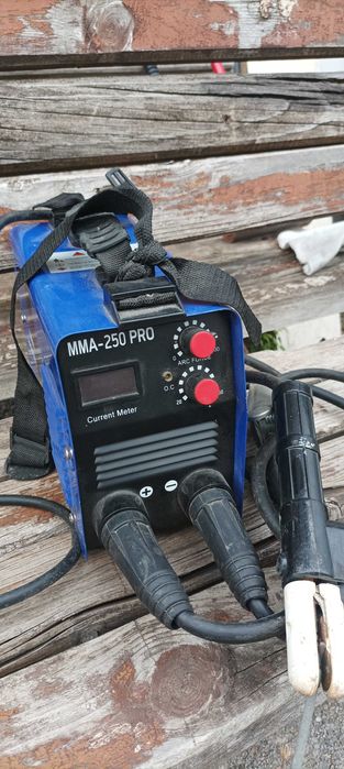 Продавам Електрожен 250А