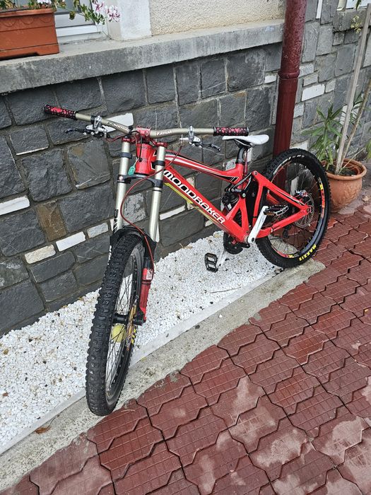 Mondraker summum 10 th aniversary