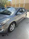 * Hyundai ELANTRA 2012 года механика 1.6 надежная экономичная не дорог