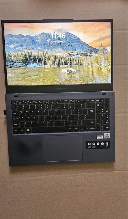 Laptop i5 medion akoya