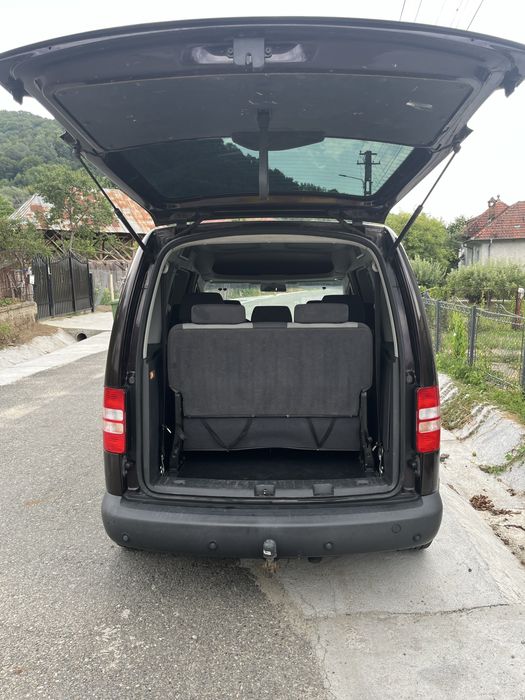 Vand VW Caddy 7 locuri
