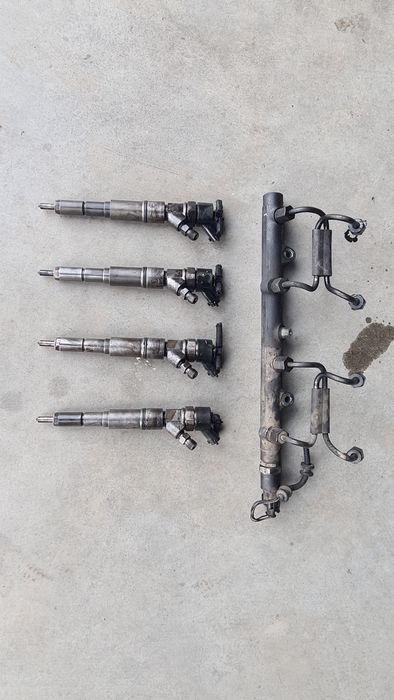 Injectoare landrover freelander 2.0D an 2003 cod injector 0445110030