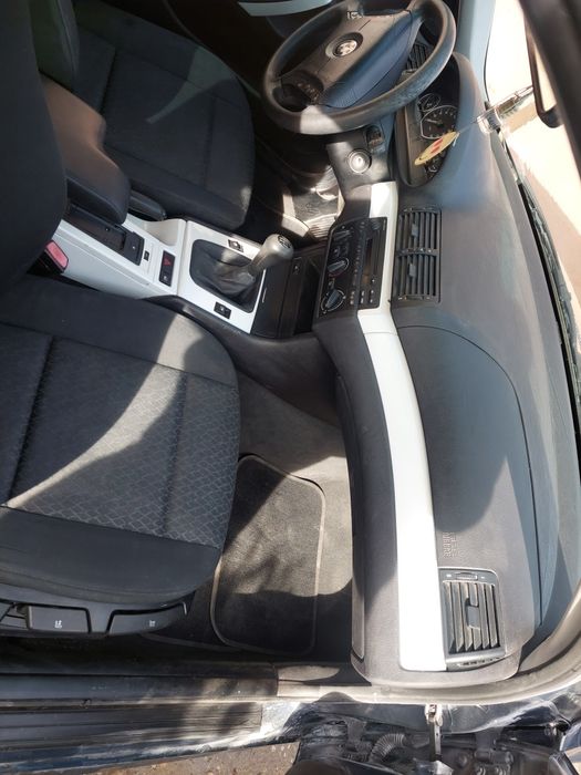 BMW E46 Compact – 320d (2.0 diesel, 136 CP) ,motor bun, pret negociabi