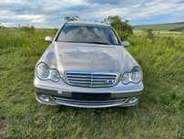 Vand emblema capota motor Mercedes C W203