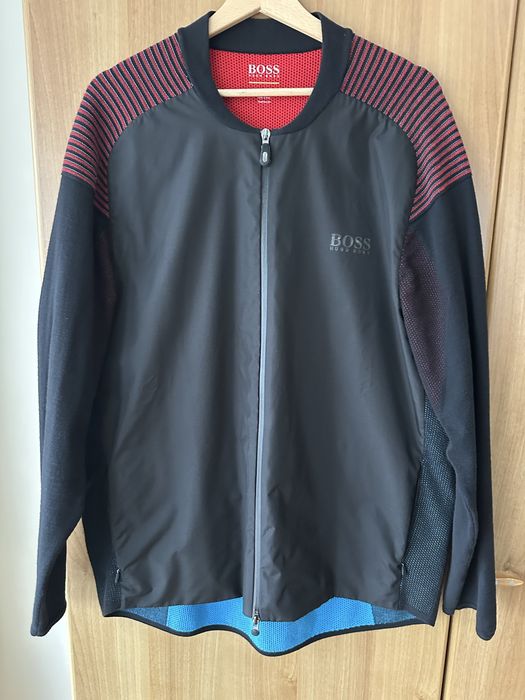 Мъжка жилетка с ветрозащита Boss