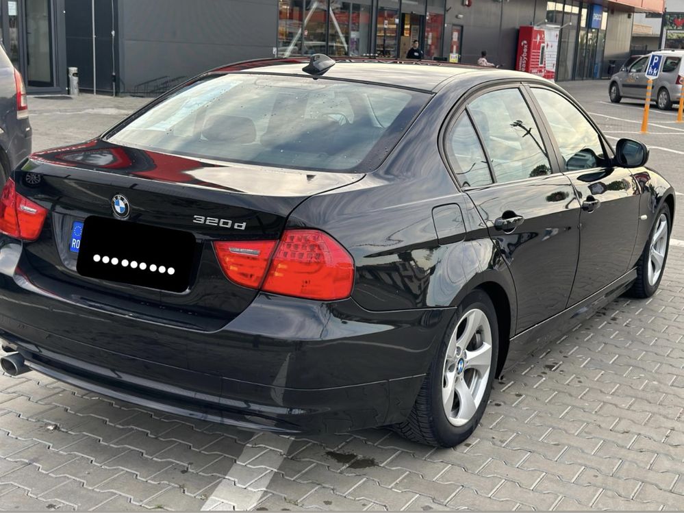 Bmw E90 320d 2011