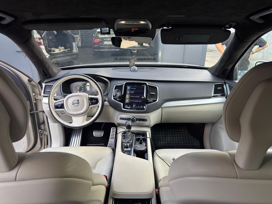 Volvo XC90 2017