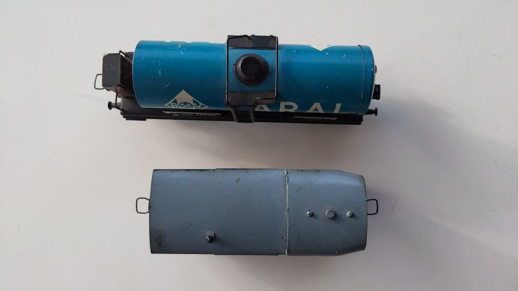 Vagoane marfa marca Trix H0 din anii 50
