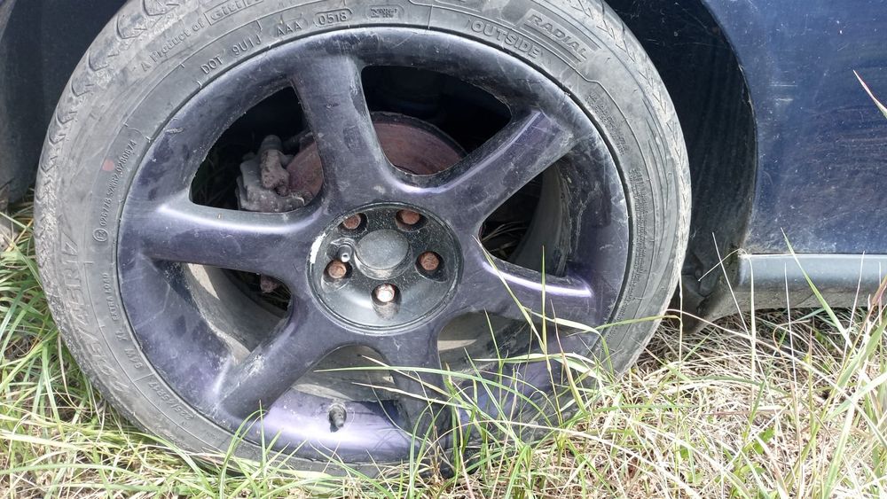 Vând jante oz și cauciucuri sport active 225/45R17