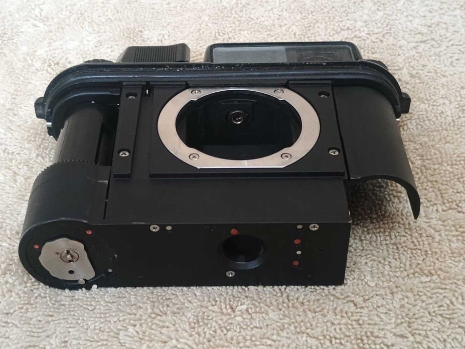 Aparat foto Nikonos lll